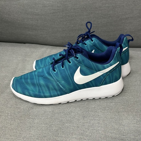 NIKE Sneaker - Picture 4 of 6